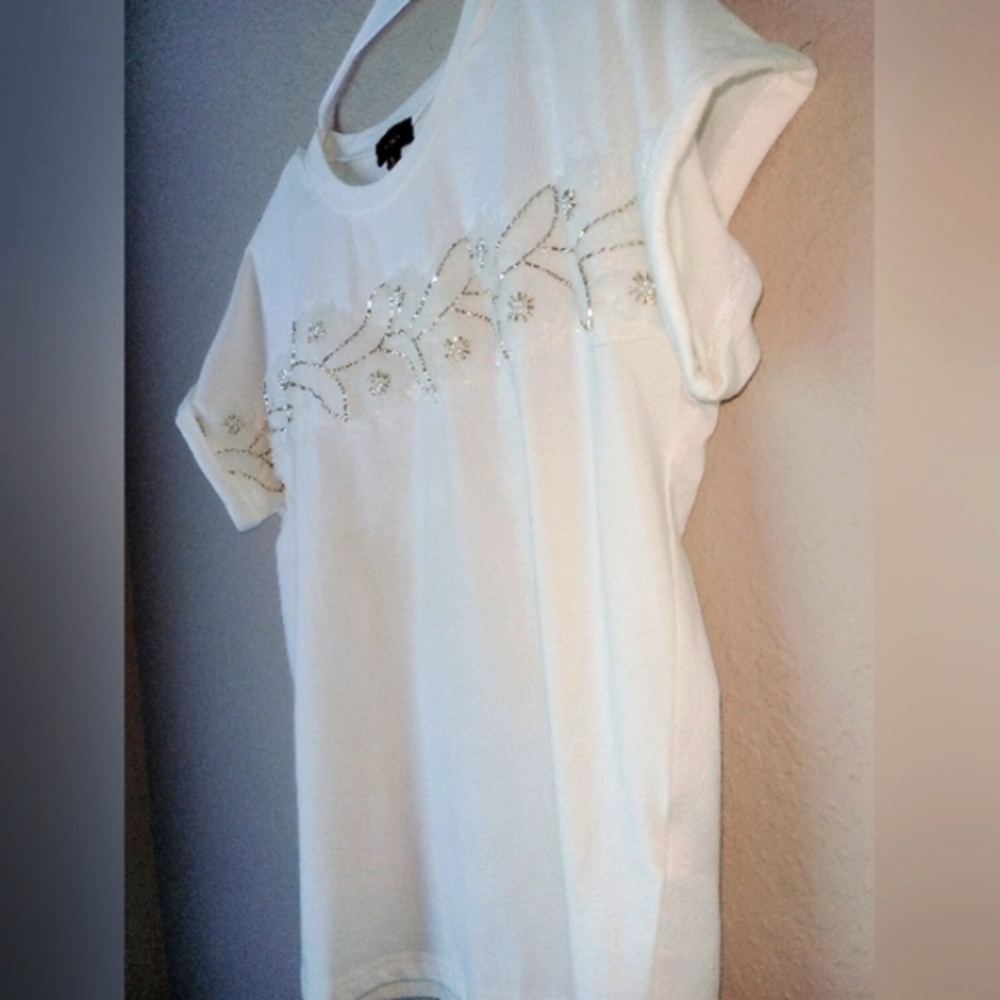 OntWelfth Embellished Women's Top Blouse Short Sleeve Size M